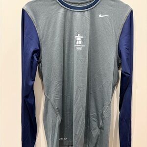 Nike Long-Sleeve Dri-Fit Training Top Olympic Vancouver 2010